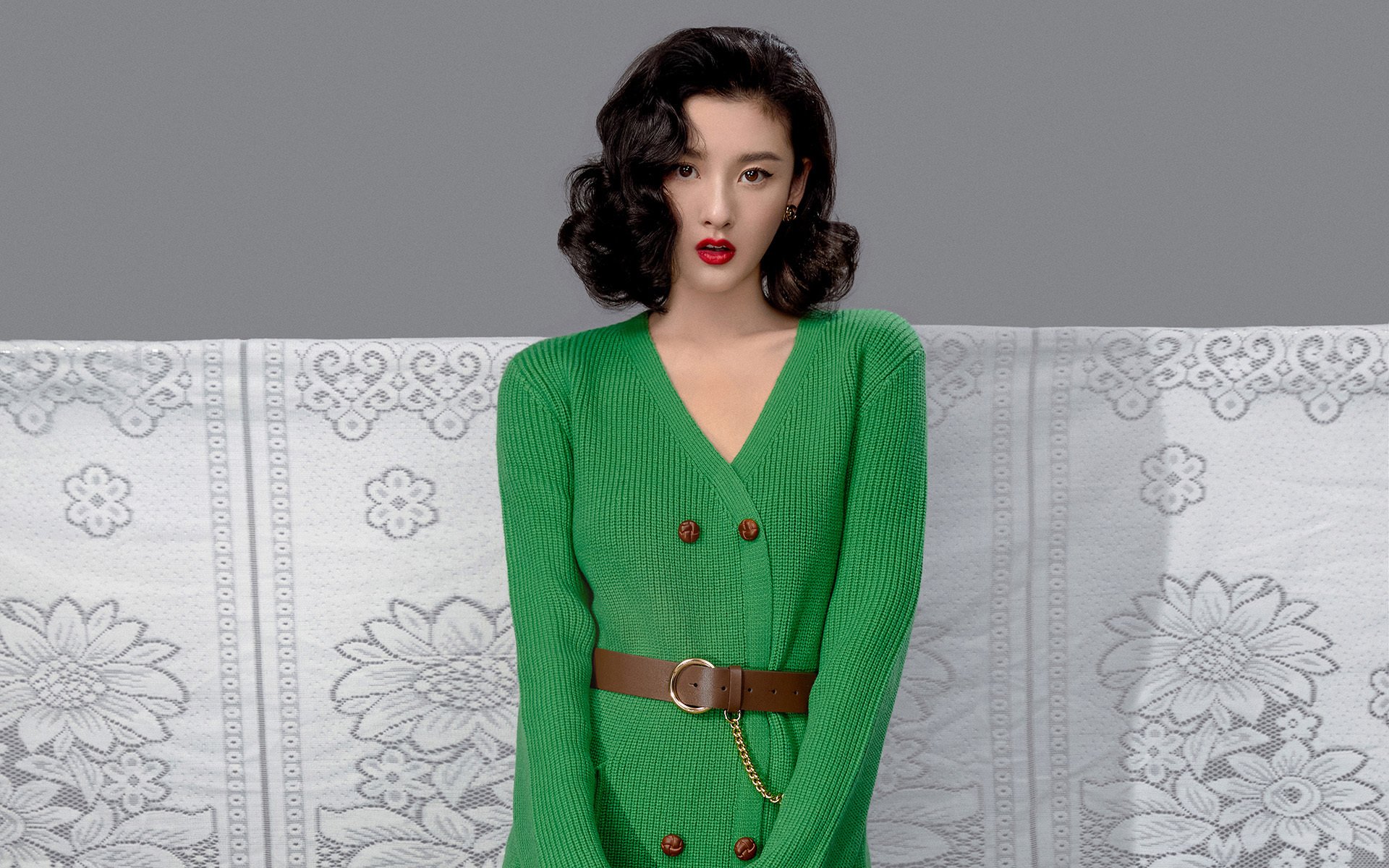 费迪南德绝望眼神,本泽马的脚下,曼联防线不过是一场高级学习班