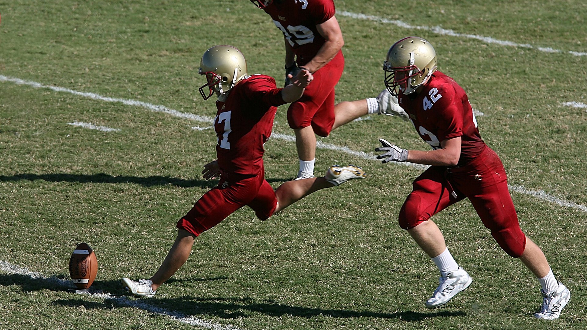 安菲尔德传奇的黄昏，里昂抢七决战终结利物浦王朝神话